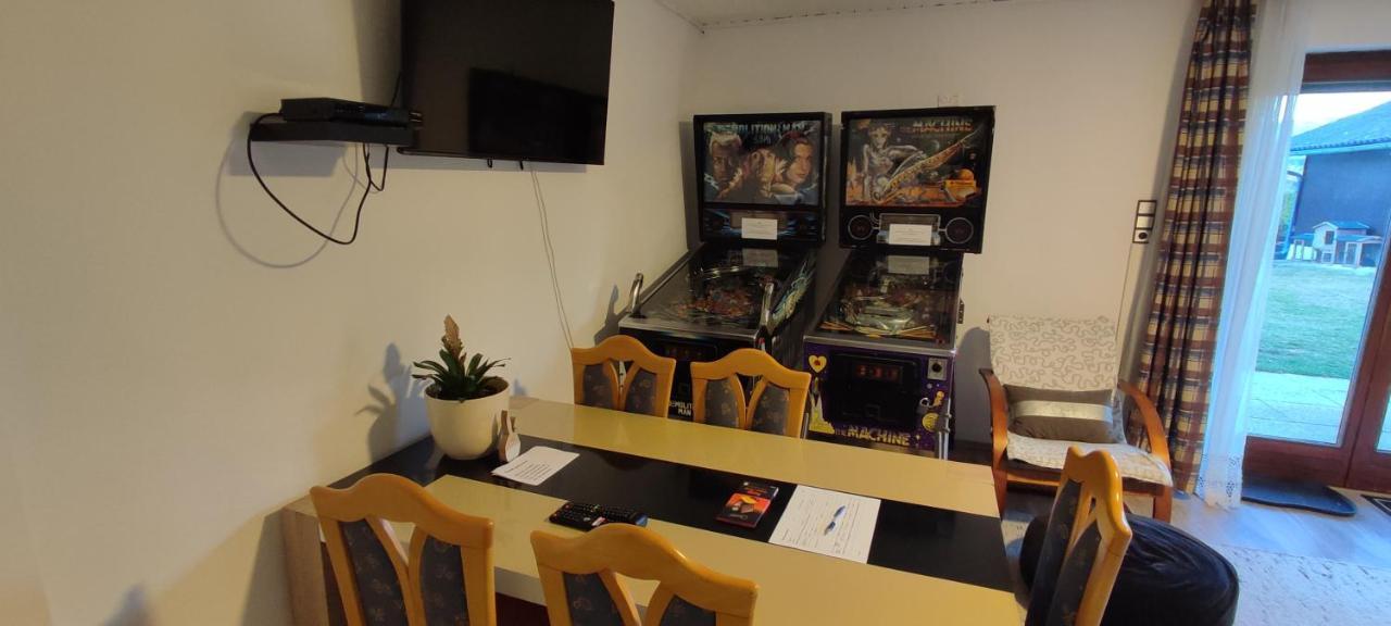 Apartment Pinball