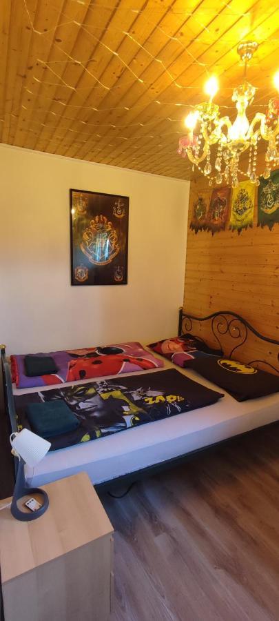 Pinball Apartment *
