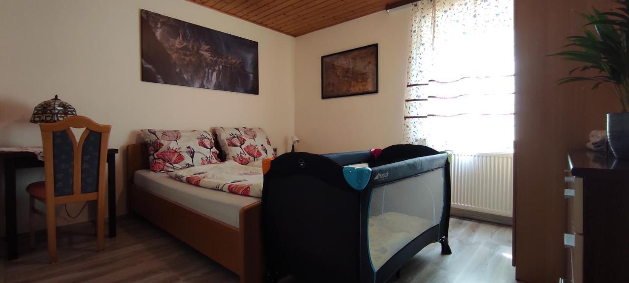 Pinball Apartment *